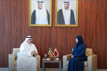 البصيري بحث أوضاع الطلبة الكويتيين في قطر البصيري بحث أوضاع الطلبة الكويتيين في قطر