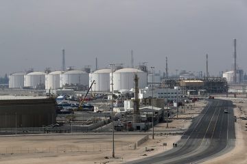 قطر للطاقة : السيطرة على حريق وانفجار في مصنع برأس لفان قطر للطاقة : السيطرة على حريق وانفجار في مصنع برأس لفان