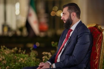 الشرع: سورية بادرت بالتواصل مع ترمب لوقف الحرب في لبنان الشرع: سورية بادرت بالتواصل مع ترمب لوقف الحرب في لبنان
