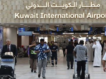 الطيران المدني : نجاح التشغيل باليوم الأول لاستئناف رحلات الشركات العربية والأجنبية عبر مبنى T1 الطيران المدني : نجاح التشغيل باليوم الأول لاستئناف رحلات الشركات العربية والأجنبية عبر مبنى T1