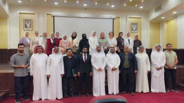 رسمية العنزي: أعمال أعضاء منتدى المبدعين تجسد شغفهم بالإبداع رسمية العنزي: أعمال أعضاء منتدى المبدعين تجسد شغفهم بالإبداع
