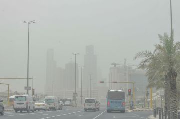 الأرصاد تحذر: رياح مثيرة للغبار تقل معها الرؤية الأفقية الأرصاد تحذر: رياح مثيرة للغبار تقل معها الرؤية الأفقية