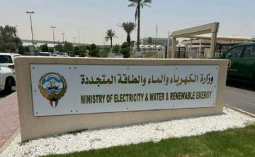 الكهرباء الكويتية تبدأ أعمال تمديد كابلات الألياف الضوئية بعدة مناطق الكهرباء الكويتية تبدأ أعمال تمديد كابلات الألياف الضوئية بعدة مناطق