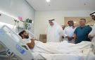 النائب الأول يزور المصابين جراء الاعتداء الإيراني الآثم على مطار الكويت الدولي