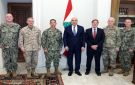 الرئيس اللبناني لقائد سنتكوم: عازمون على بسط سلطة الدولة بقواها المسلحة حتى حدودنا الجنوبية