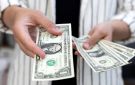 الدولار يتجه لتحقيق أكبر مكاسبه الشهرية منذ قرابة عام
