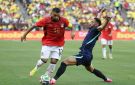 البرازيل تفوز 2-1 على مصر استعدادا لكأس العالم