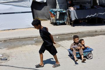 اجتماع المانحين يقر مليار دولار لفلسطين اجتماع المانحين يقر مليار دولار لفلسطين
