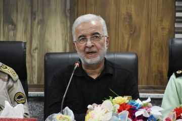 وزير الداخلية الإيراني يجري مباحثات مع مسؤولين باكستانيين في إسلام آباد وزير الداخلية الإيراني يجري مباحثات مع مسؤولين باكستانيين في إسلام آباد