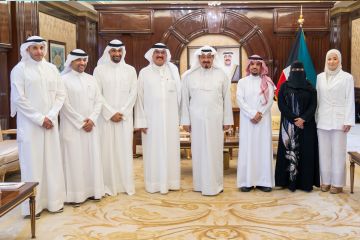 رئيس الوزراء يبحث ومدير المركز الإقليمي لجودة التعليم في يونسكو سبل تعزيز التعاون رئيس الوزراء يبحث ومدير المركز الإقليمي لجودة التعليم في يونسكو سبل تعزيز التعاون