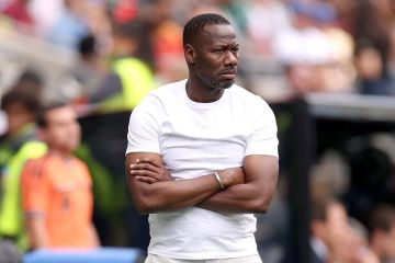 السنغال تقيل مدربها تياو السنغال تقيل مدربها تياو