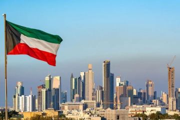إثر هجمات إيرانية .. الكويت تعلن إخماد حرائق وإخرج محطات كهرباء توليد عن الخدمة احترازيا إثر هجمات إيرانية .. الكويت تعلن إخماد حرائق وإخرج محطات كهرباء توليد عن الخدمة احترازيا