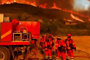 إسبانيا: إجلاء 3500 شخصا إثر حريق غابات خرج عن السيطرة إسبانيا: إجلاء 3500 شخصا إثر حريق غابات خرج عن السيطرة