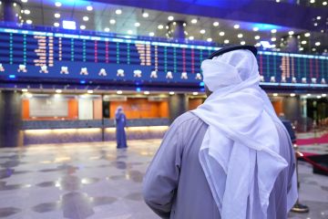 الأسهم الصغيرة والمتوسطة تهيمن على سيولة البورصة الأسهم الصغيرة والمتوسطة تهيمن على سيولة البورصة
