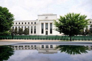  الاحتياطي الفيدرالي يثبت سعر الفائدة للمرة الخامسة على التوالي