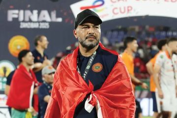 الشعباني مدربا لمنتخب تونس الشعباني مدربا لمنتخب تونس