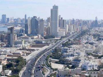 خبراء وعقاريون لـ القبس: السيولة تتجه نحو العقارات الاستثمارية والتجارية خبراء وعقاريون لـ القبس: السيولة تتجه نحو العقارات الاستثمارية والتجارية