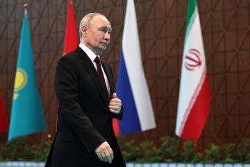 روسيا: بوتين منفتح على التواصل مع مجتبى خامنئي روسيا: بوتين منفتح على التواصل مع مجتبى خامنئي