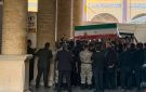 طهران: وصول جثمان المرشد الأعلى الراحل علي خامنئي إلى مصلى الإمام الخميني