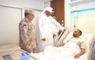 وزير الدفاع يطمئن على صحة عدد من مصابي القوات المسلحة جراء العدوان الإيراني الآثم