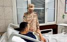 رئيس الأركان يطمئن على صحة عدد من المصابين من منتسبي القوات المسلحة - kw
