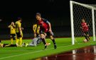 كازو ميورا يسجل هدفا بعمر 59 عاما.. ويواصل كتابة التاريخ - kw