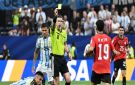  فيفا يؤكد صحة القرارات التحكيمية بمباراة مصر والأرجنتين