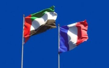 الكويت وفرنسا تبحثان التعاون في مجالات أبرزها الدفاع والنفط والذكاء الاصطناعي الكويت وفرنسا تبحثان التعاون في مجالات أبرزها الدفاع والنفط والذكاء الاصطناعي