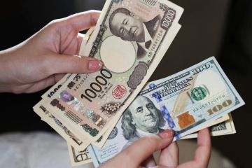 اليابان أنفقت 96.5 مليار دولار لدعم الين اليابان أنفقت 96.5 مليار دولار لدعم الين