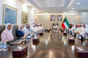 رئيس الوزراء الكويتي يترأس اجتماع لمتابعة المشاريع التنموية الكبرى رئيس الوزراء الكويتي يترأس اجتماع لمتابعة المشاريع التنموية الكبرى