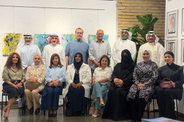 أعمال صغيرة ... حين تختزل اللوحة عالما من الحكايات أعمال صغيرة ... حين تختزل اللوحة عالما من الحكايات
