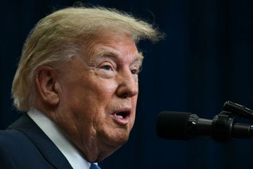 ترمب يعلن إبرام أكبر صفقة نفطية في تاريخ العالم مع فنزويلا ترمب يعلن إبرام أكبر صفقة نفطية في تاريخ العالم مع فنزويلا