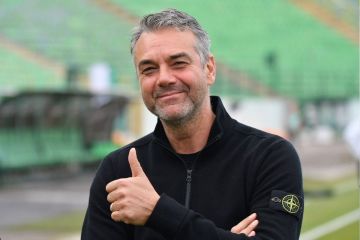 الأهلي السعودي يتعاقد مع المدرب بوسيتش حتى عام 2028 الأهلي السعودي يتعاقد مع المدرب بوسيتش حتى عام 2028