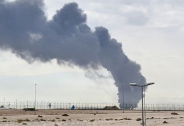 الكويت تعلن التصدي لهجمات مسيرات إيرانية الكويت تعلن التصدي لهجمات مسيرات إيرانية