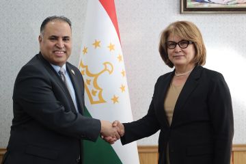السفير العميري يبحث مع وزيرة ثقافة طاجيكستان التعاون الثقافي والحرفي السفير العميري يبحث مع وزيرة ثقافة طاجيكستان التعاون الثقافي والحرفي