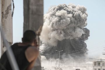 غزة: الطائرات الورقية تجنن جيش الاحتلال غزة: الطائرات الورقية تجنن جيش الاحتلال