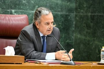 الجامعة العربية تطالب مجلس الأمن بموقف حازم لوقف الأنشطة الاستيطانية للاحتلال الجامعة العربية تطالب مجلس الأمن بموقف حازم لوقف الأنشطة الاستيطانية للاحتلال
