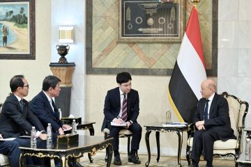 الجيش اليمني وجه 81 ضربة لميليشيا الحوثي في يوم واحد الجيش اليمني وجه 81 ضربة لميليشيا الحوثي في يوم واحد