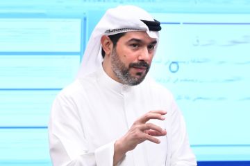 جابر الهندال قدم ورشة تصميم أغلفة الكتب جابر الهندال قدم ورشة تصميم أغلفة الكتب
