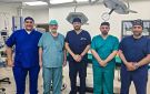 فريق طبي في مستشفى جابر ينجح في استئصال ورم سرطاني بساق طفلة