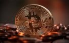  بيتكوين تستقر فوق 64,000 دولار مع التركيز على اتفاقية هرمز