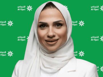 التجاري يشارك في معرض اوتو شوو التجاري يشارك في معرض اوتو شوو
