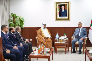 وزير الطاقة الجزائري وأمين عام أوبك بحثا تعزيز الحوار والتشاور حول قضايا الطاقة وزير الطاقة الجزائري وأمين عام أوبك بحثا تعزيز الحوار والتشاور حول قضايا الطاقة