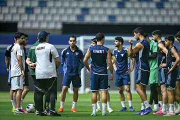 الأزرق إلى الدوحة الأربعاء استعدادا لـ خليجي 27 الأزرق إلى الدوحة الأربعاء استعدادا لـ خليجي 27