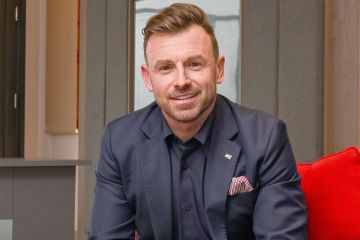 ليفربول يعين جوليان وارد مديرا رياضيا ليفربول يعين جوليان وارد مديرا رياضيا