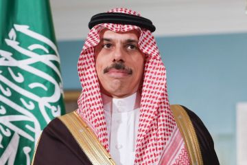 مباحثات سعودية أميركية تتركز على التعاون الدفاعي والأمني بين الرياض وواشنطن مباحثات سعودية أميركية تتركز على التعاون الدفاعي والأمني بين الرياض وواشنطن