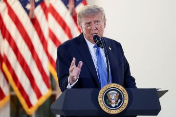 ترامب: دمرنا الكثير في إيران والأمر مجرد مسألة وقت ترامب: دمرنا الكثير في إيران والأمر مجرد مسألة وقت