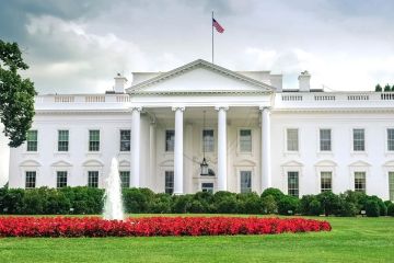 البيت الأبيض يسحب ترشيح ريتشارد شروير لقيادة إدارة الهجرة والجمارك البيت الأبيض يسحب ترشيح ريتشارد شروير لقيادة إدارة الهجرة والجمارك