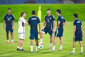 تدريب استشفائي للأزرق استعدادا لـ  خليجي 27 