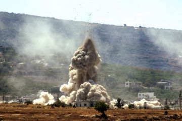 إسرائيل: تدمير بنية تحتية لحزب الله في تلة علي الطاهر إسرائيل: تدمير بنية تحتية لحزب الله في تلة علي الطاهر